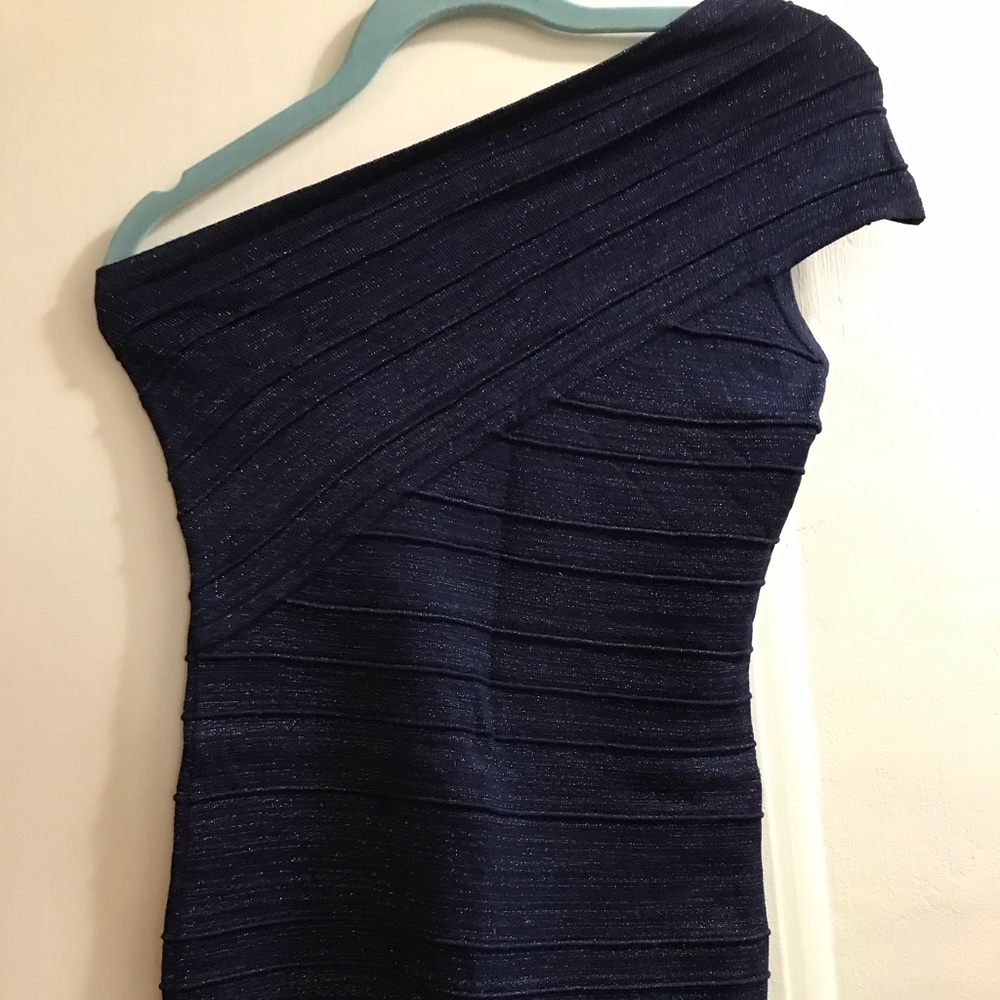 One shoulder dress